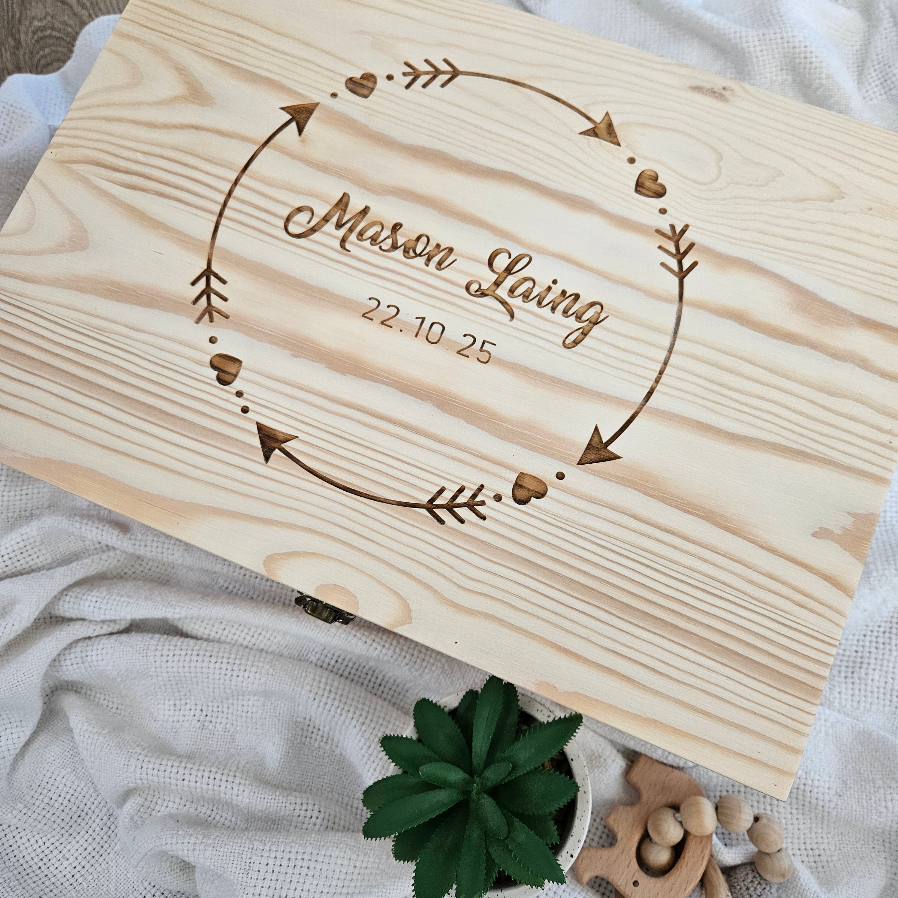 Hudson Keepsake Box