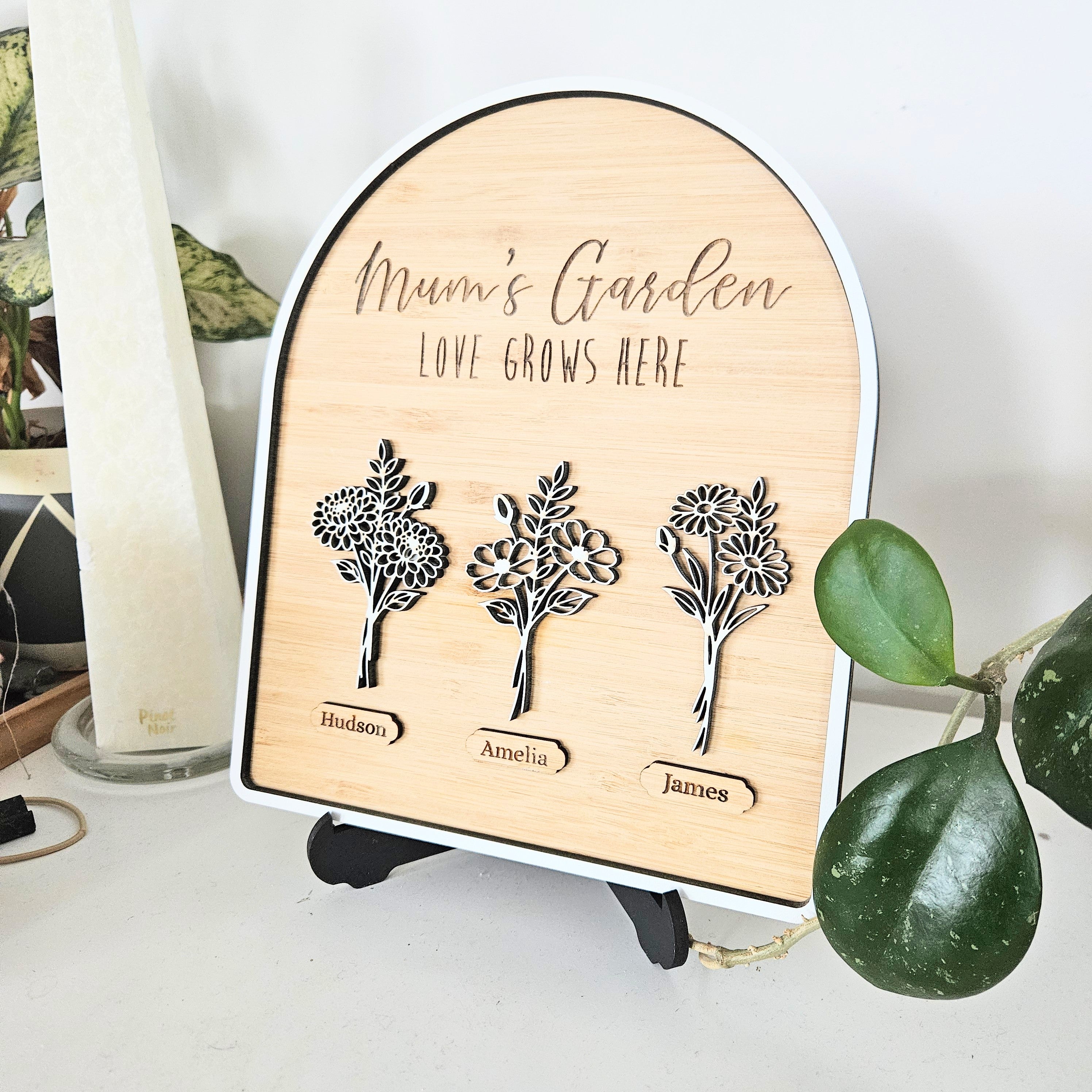 Mums Garden Birth Flower Personalised Plaque