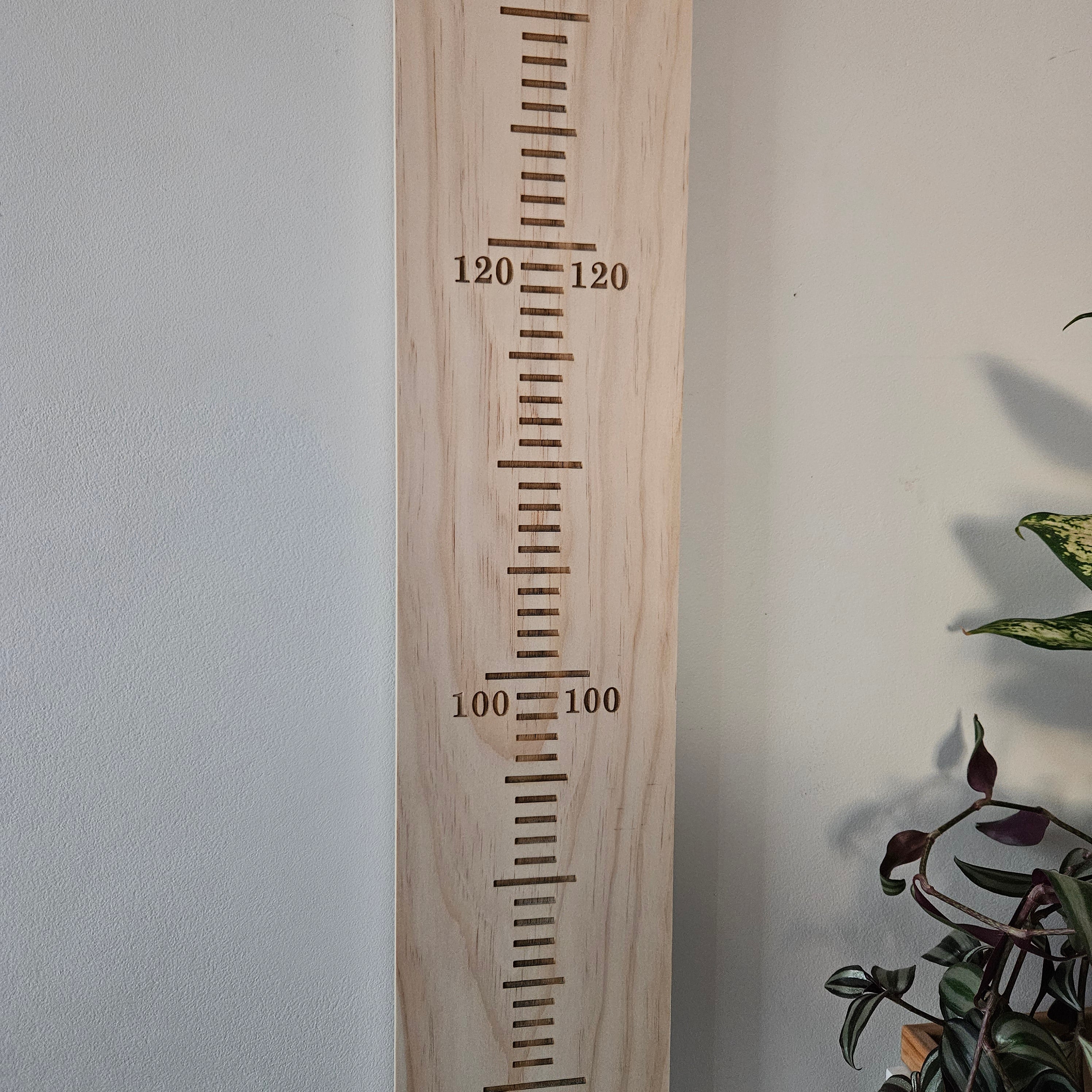 Wooden Height Chart - Centred Markings