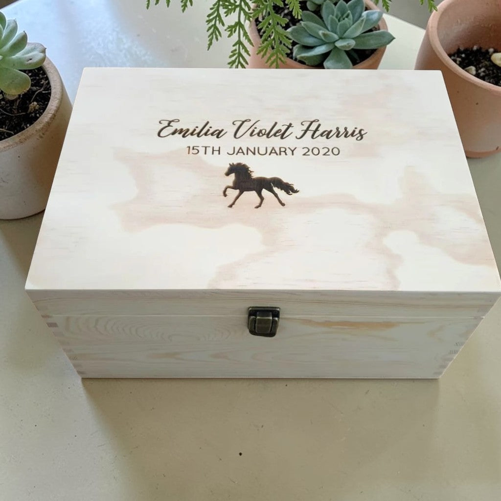 Keepsake Box Pine Engraved Animal