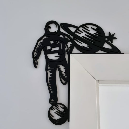 Space Door Trim - Astronaut + Saturn - Door Trim
